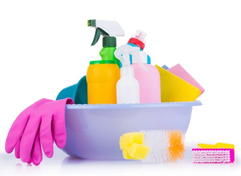 Organised home clearance with sorting for reuse and recycling